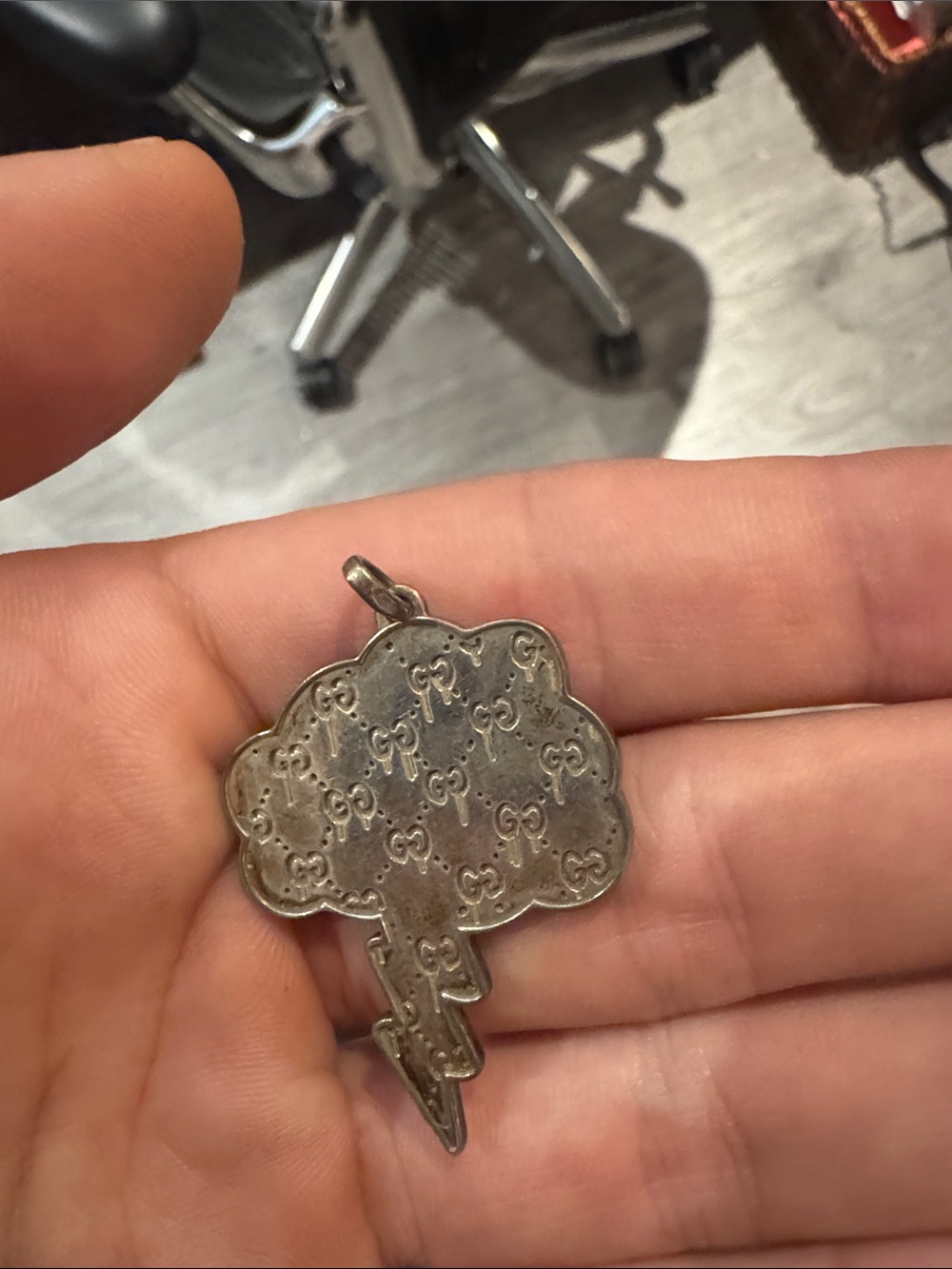 gucci sterling silver pendant retail $500+ - Picture 2 of 2
